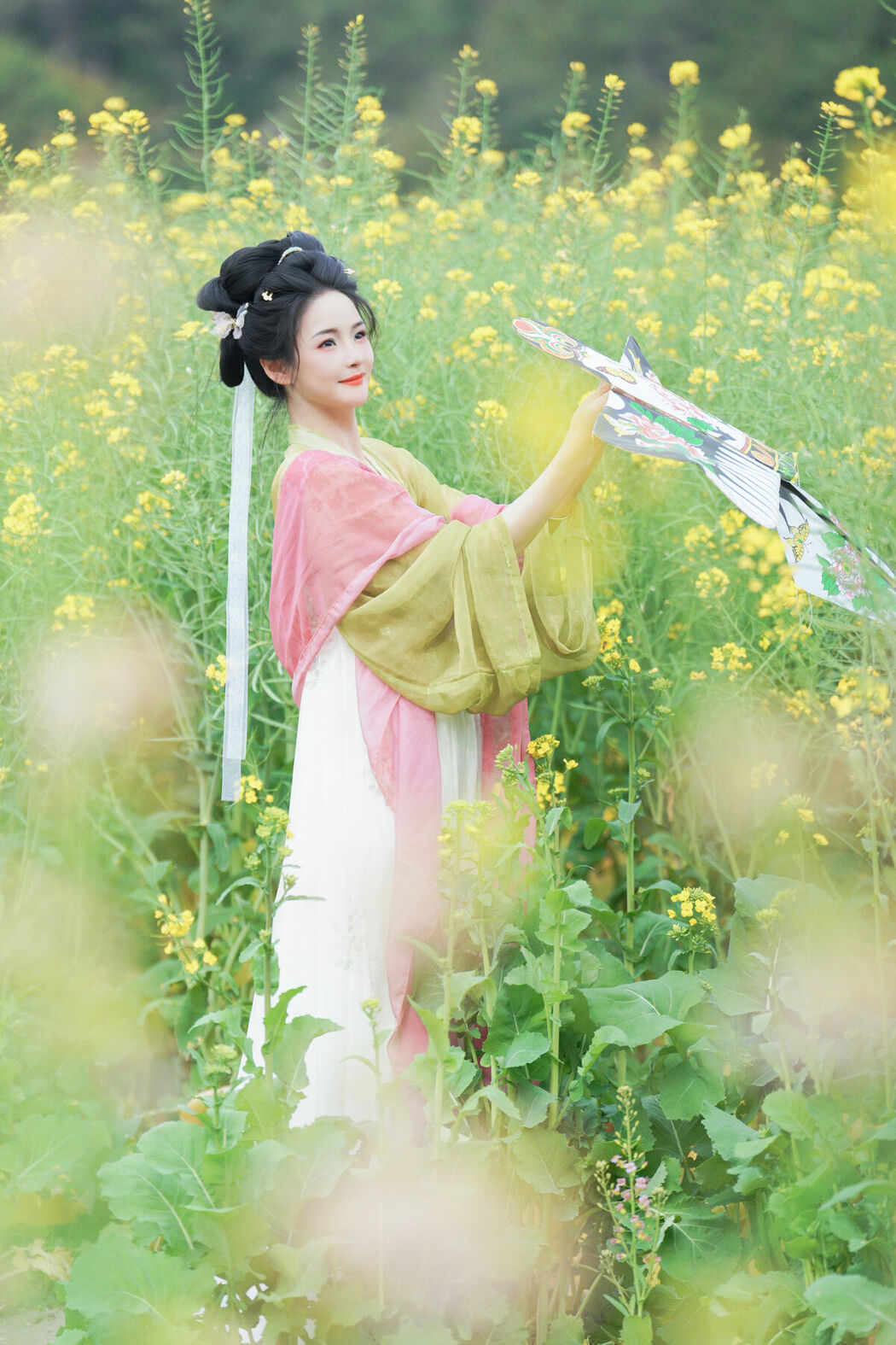 YiTuYu艺图语 Vol.10204 Nan Zhi (18P)