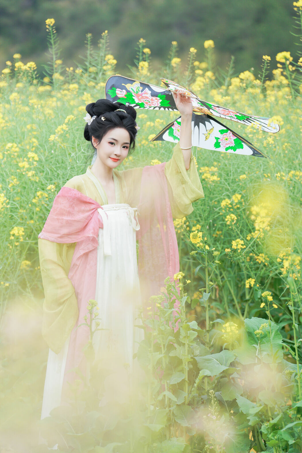 YiTuYu艺图语 Vol.10204 Nan Zhi (18P)