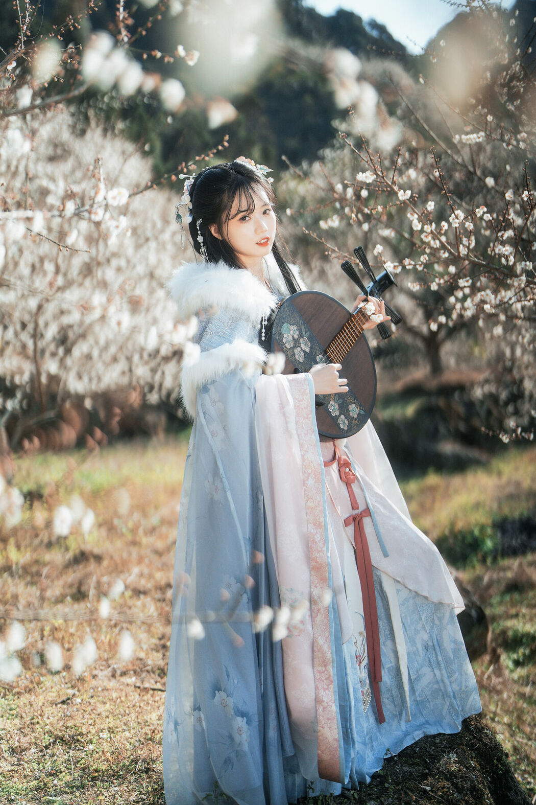 YiTuYu艺图语 Vol.10209 Nan You Chen Miao Miao (18P)