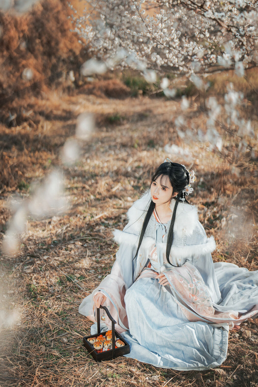 YiTuYu艺图语 Vol.10209 Nan You Chen Miao Miao (18P)