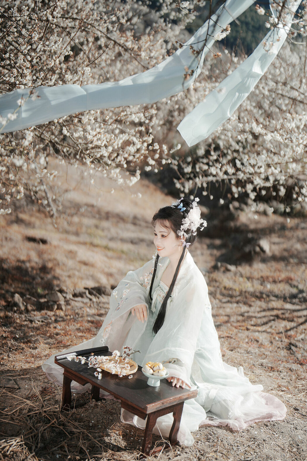 YiTuYu艺图语 Vol.10211 Yang Yang Yang Ya (26P)