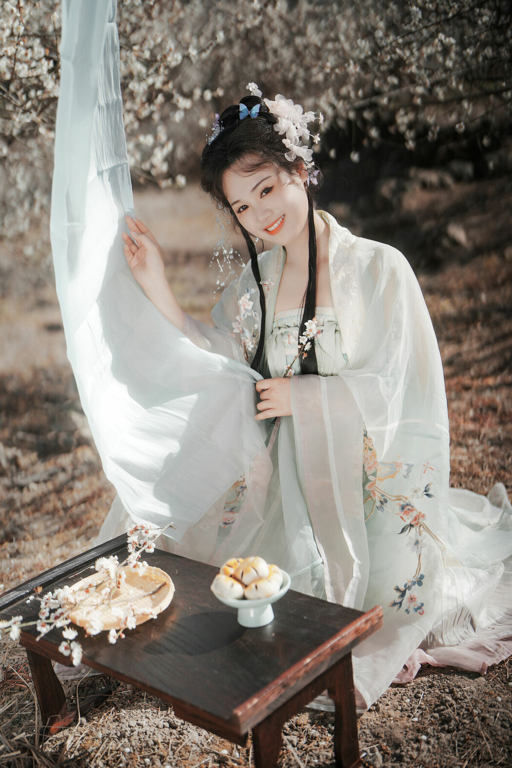 YiTuYu艺图语 Vol.10211 Yang Yang Yang Ya (26P)
