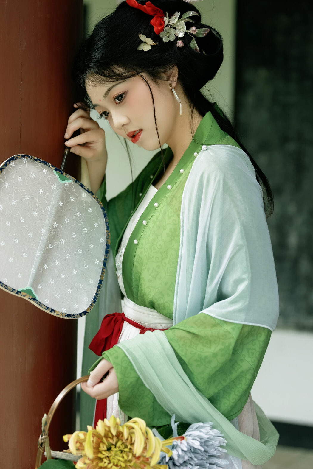 YiTuYu艺图语 Vol.10212 Jin Zou Ba (15P)