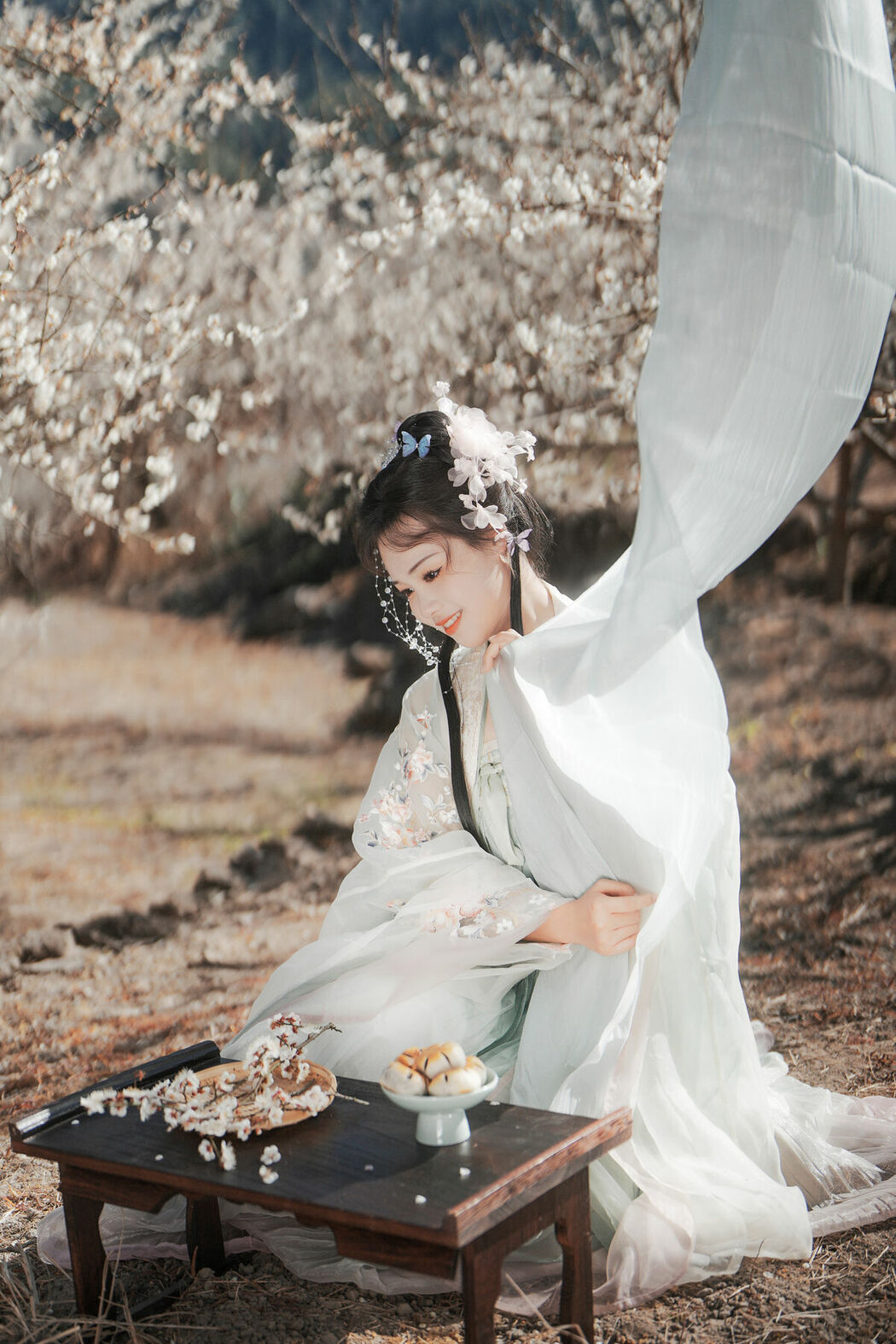 YiTuYu艺图语 Vol.10211 Yang Yang Yang Ya (26P)