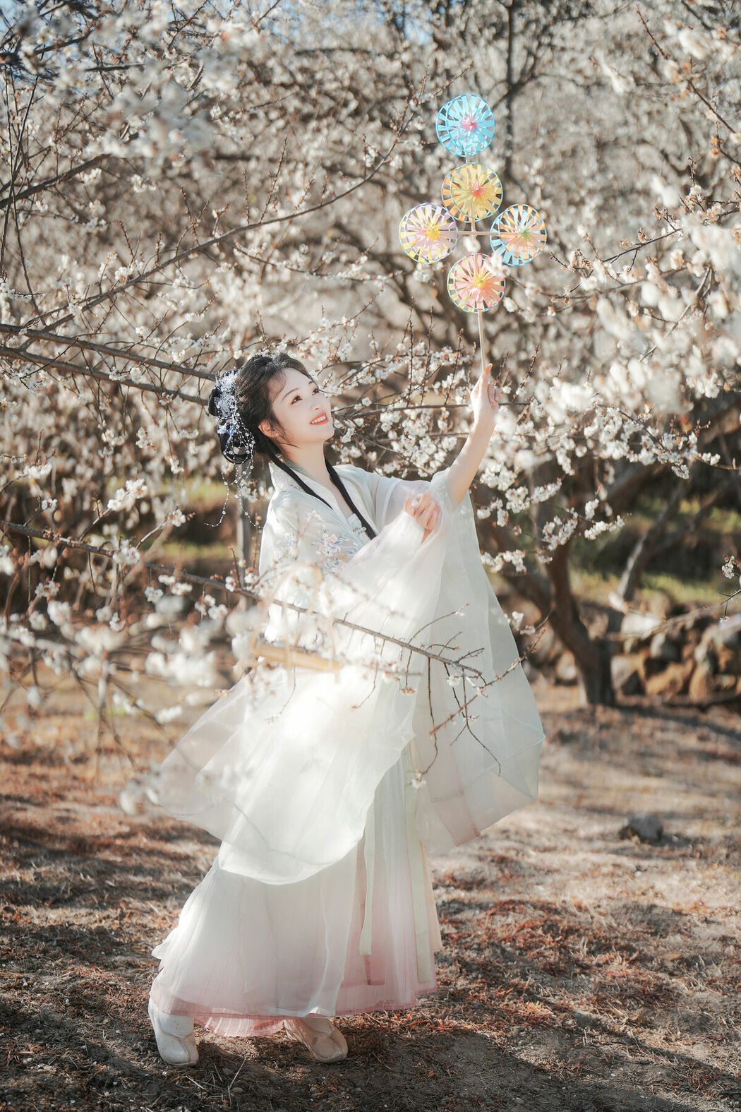 YiTuYu艺图语 Vol.10211 Yang Yang Yang Ya (26P)