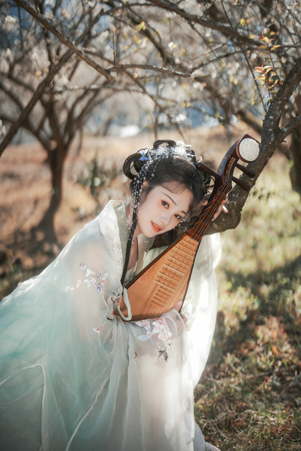 YiTuYu艺图语 Vol.10211 Yang Yang Yang Ya (26P)