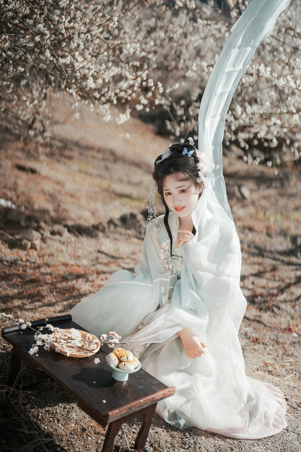 YiTuYu艺图语 Vol.10211 Yang Yang Yang Ya (26P)