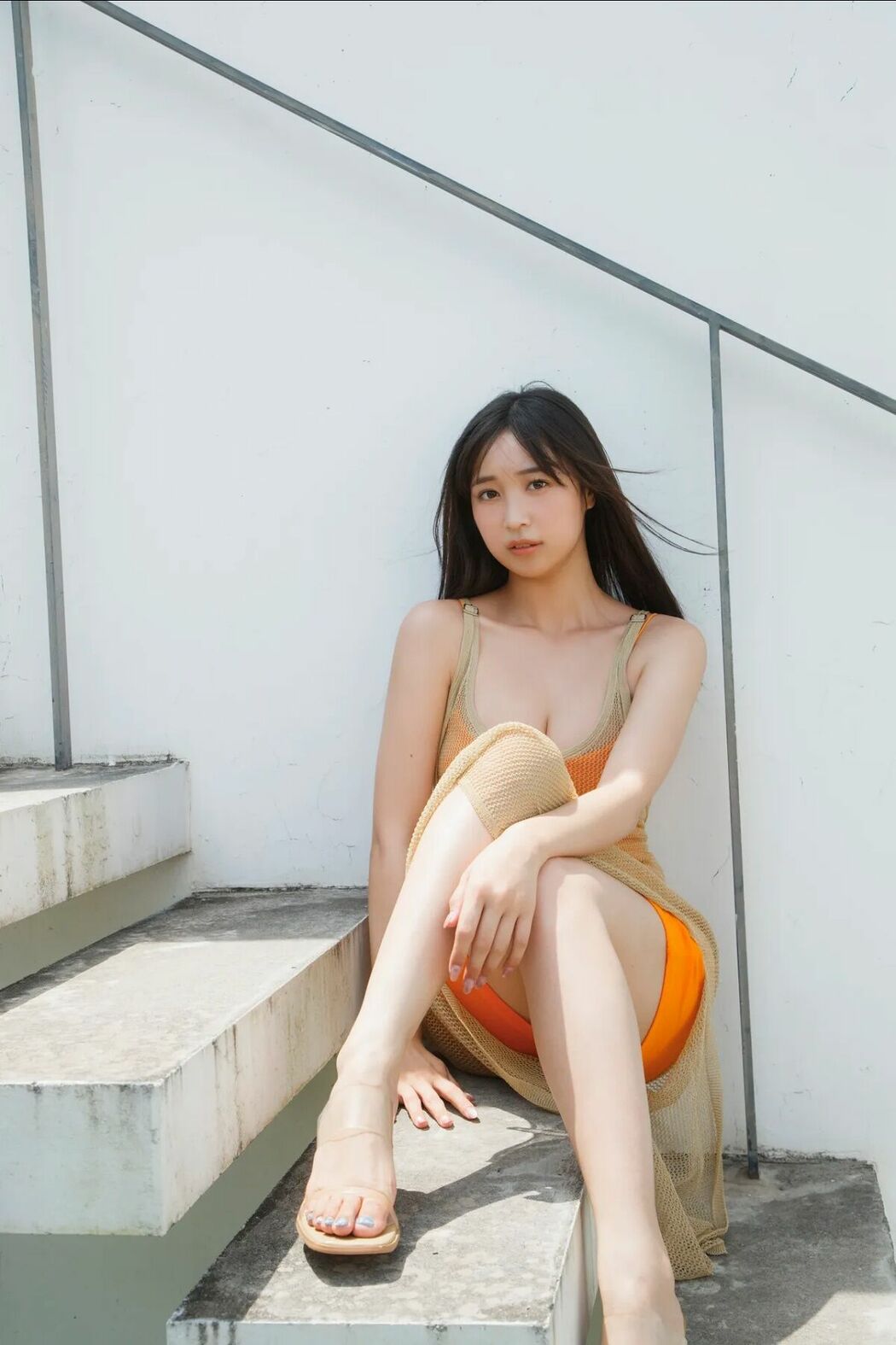 JP Aoi Mizobata 溝端葵 – FRIDAY Monthly Girl 052 完全未発表100カット Part01 (57P)