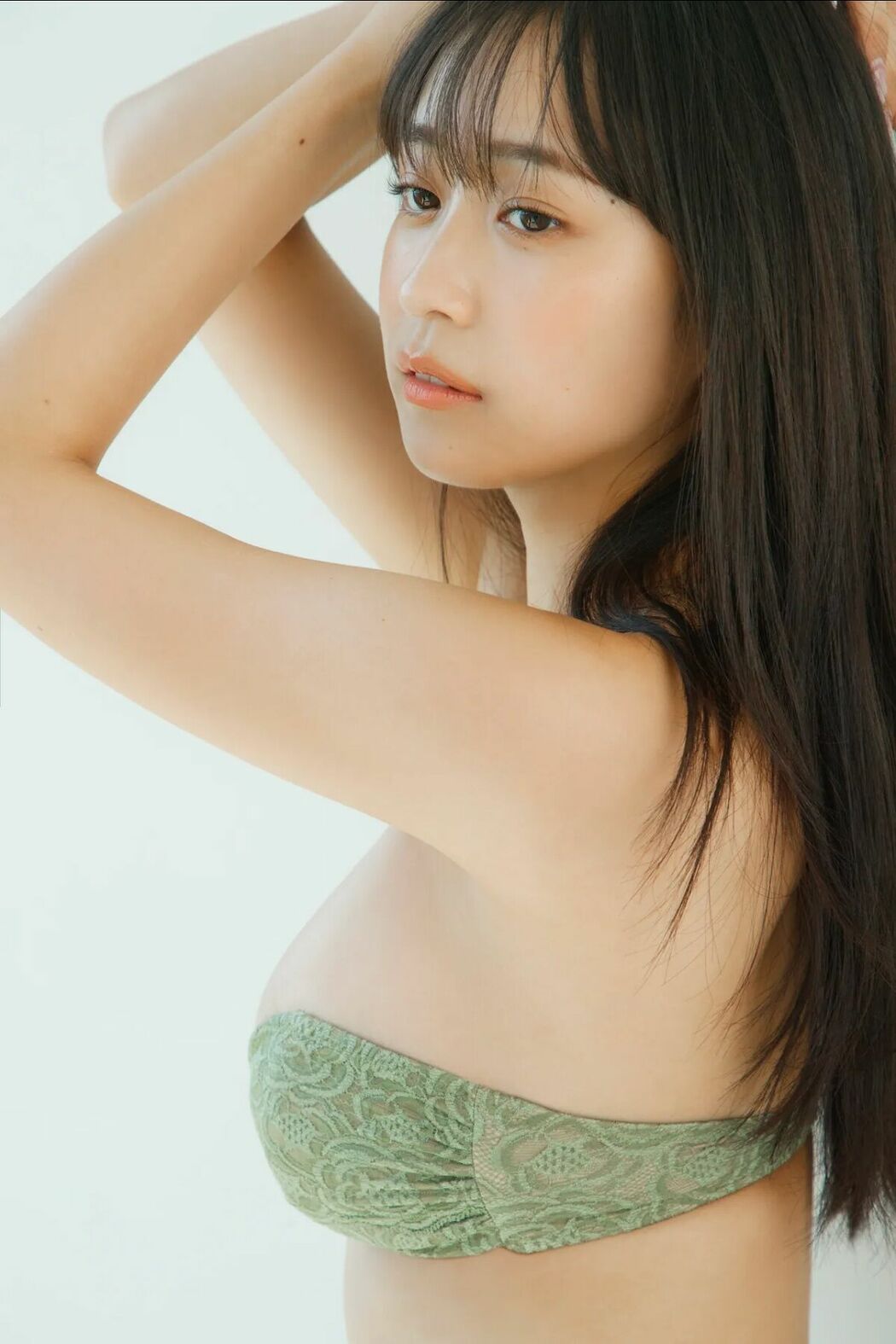 JP Aoi Mizobata 溝端葵 – FRIDAY Monthly Girl 052 完全未発表100カット Part01 (57P)