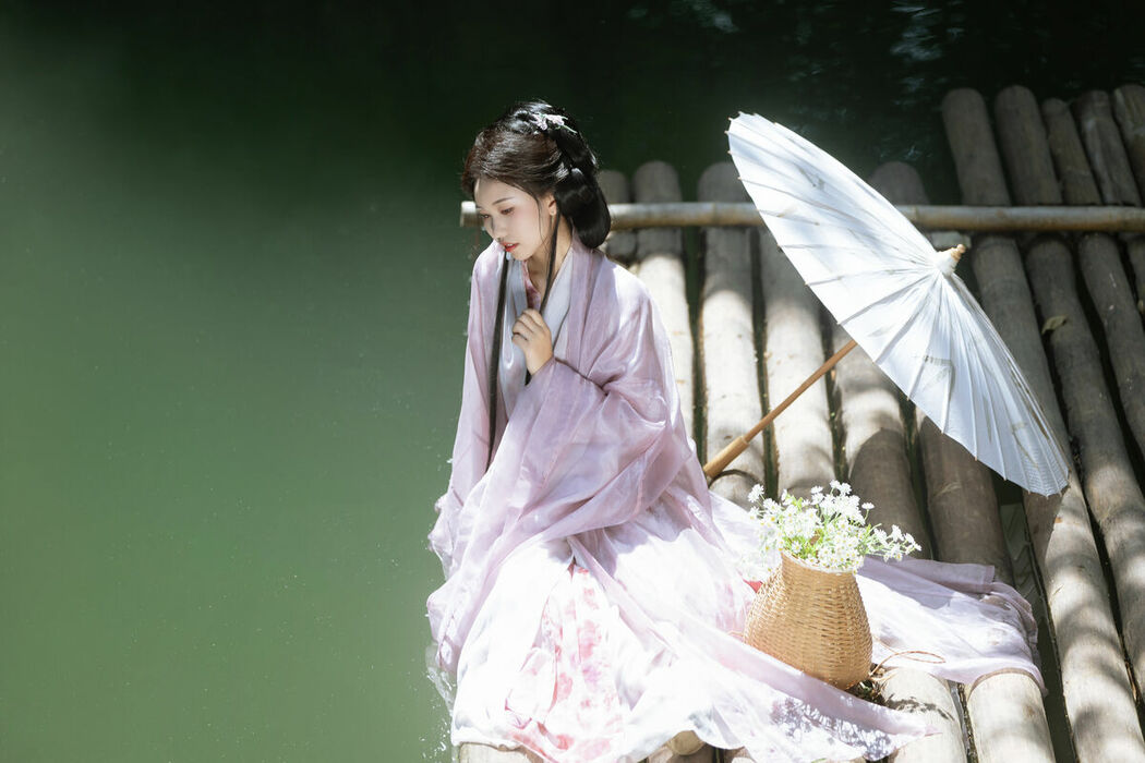 YiTuYu艺图语 Vol.10214 Jie Jie (23P)