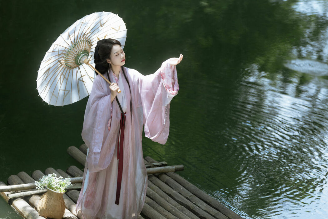 YiTuYu艺图语 Vol.10214 Jie Jie (23P)