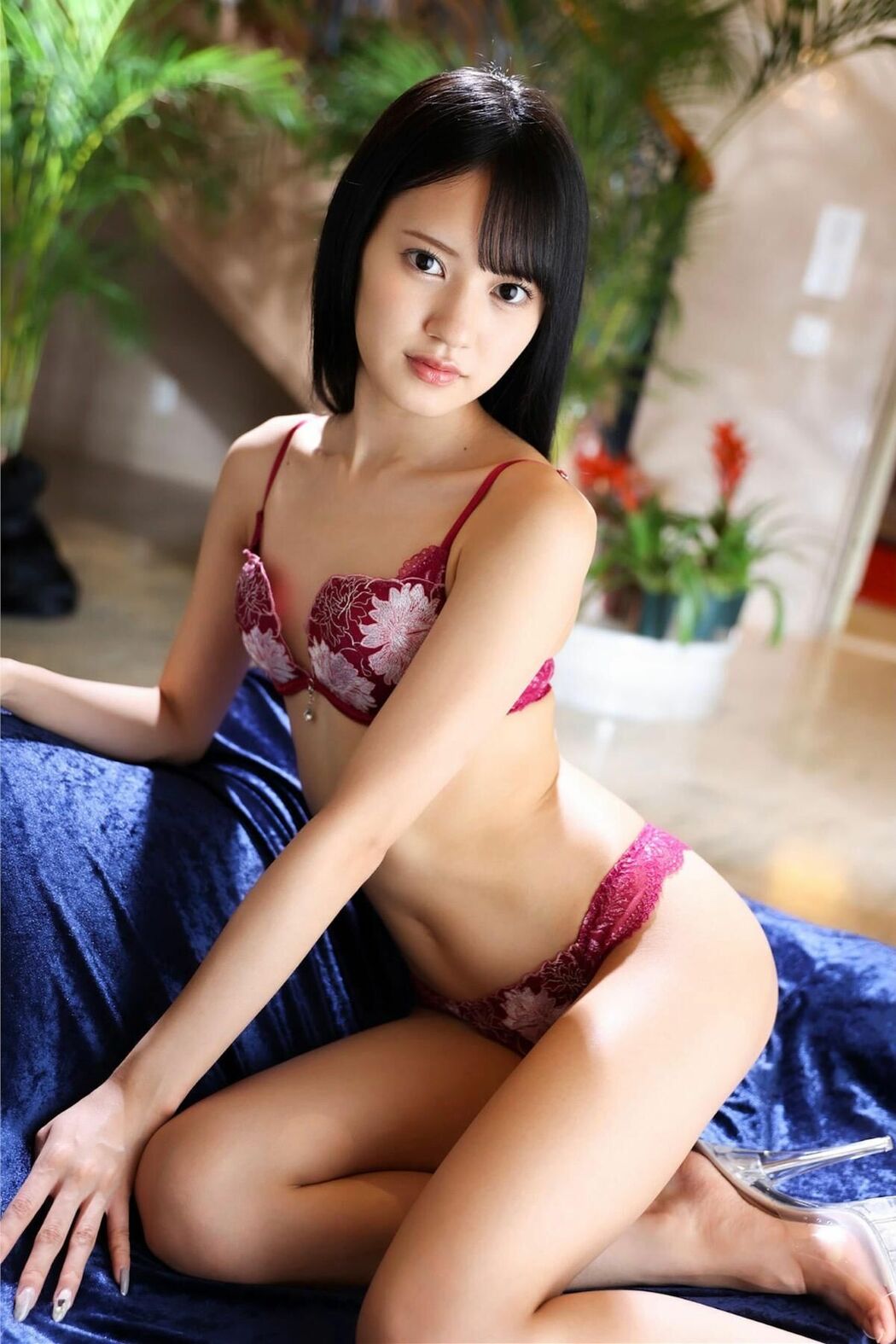 JP Umi Yatsugake 八掛うみ – POSE EDITION ANOTHER SIDE PRESTIGE PHOTOGENICS Part01 (51P)