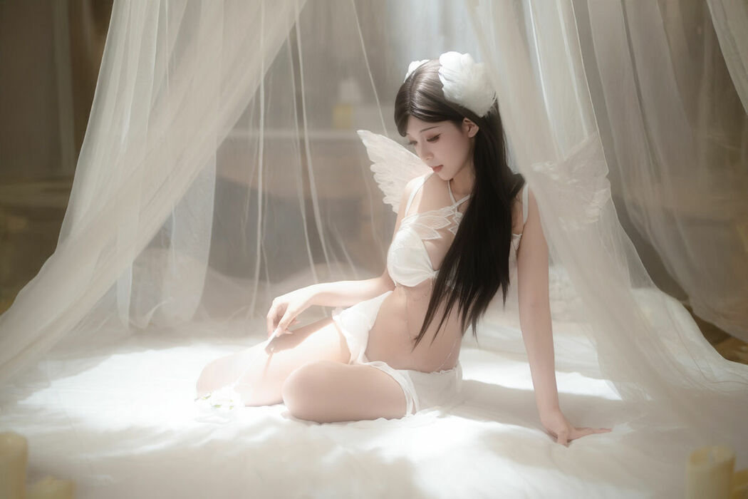 Coser@Bangni邦尼 – 天使 (82P)