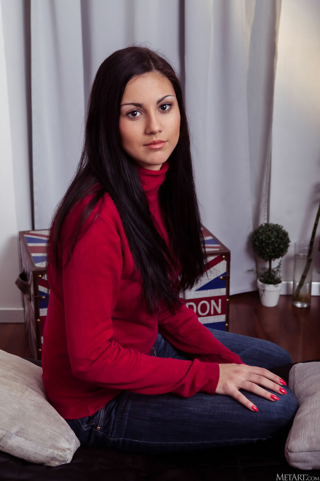 MetArt Azzura – Chignon Part01 (60P)