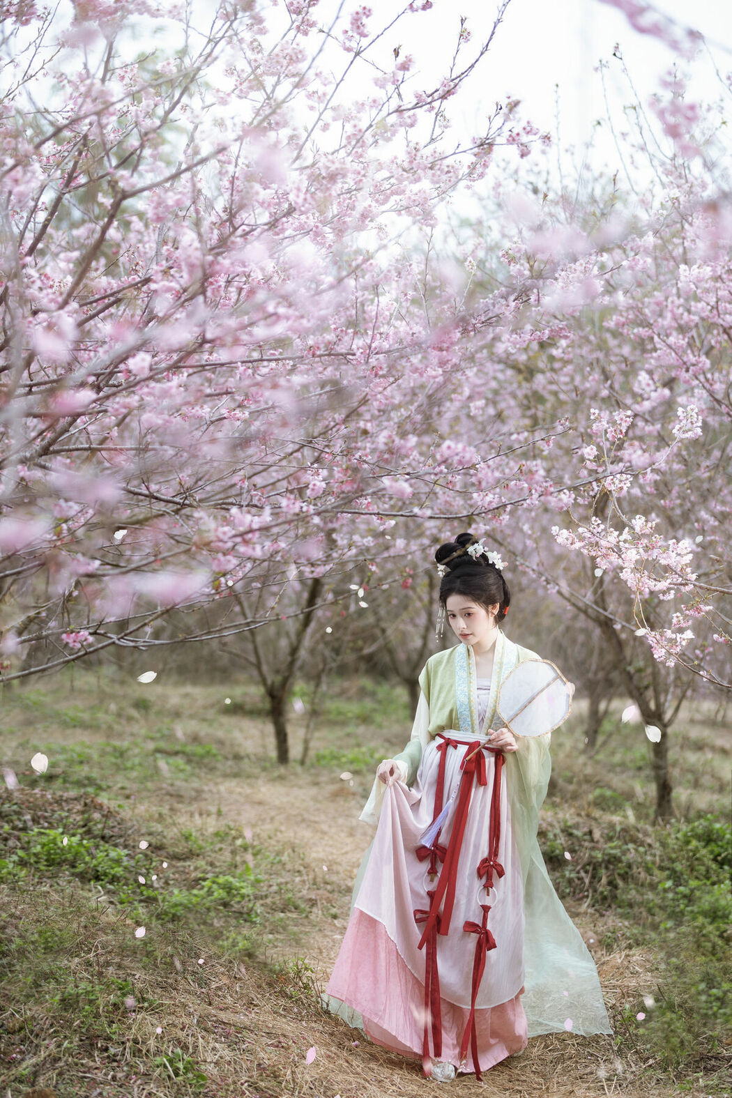 YiTuYu艺图语 Vol.10215 Tian Tian Quan Quan (21P)