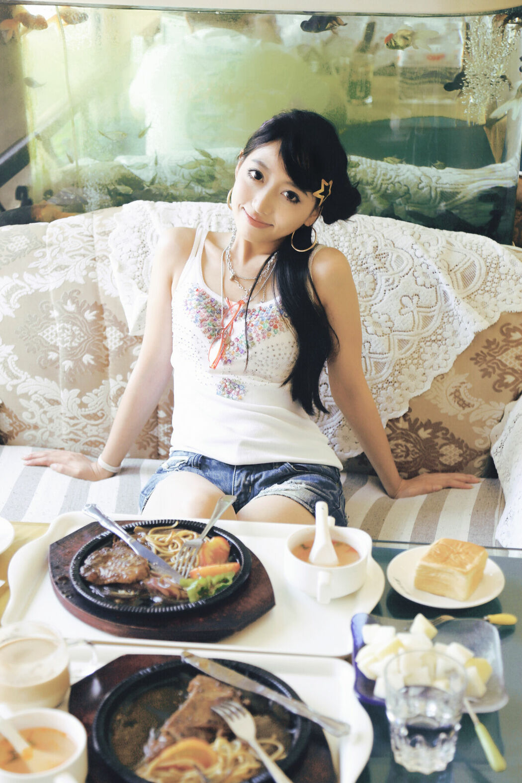 YiTuYu艺图语 Vol.10216 Lin Lin (10P)