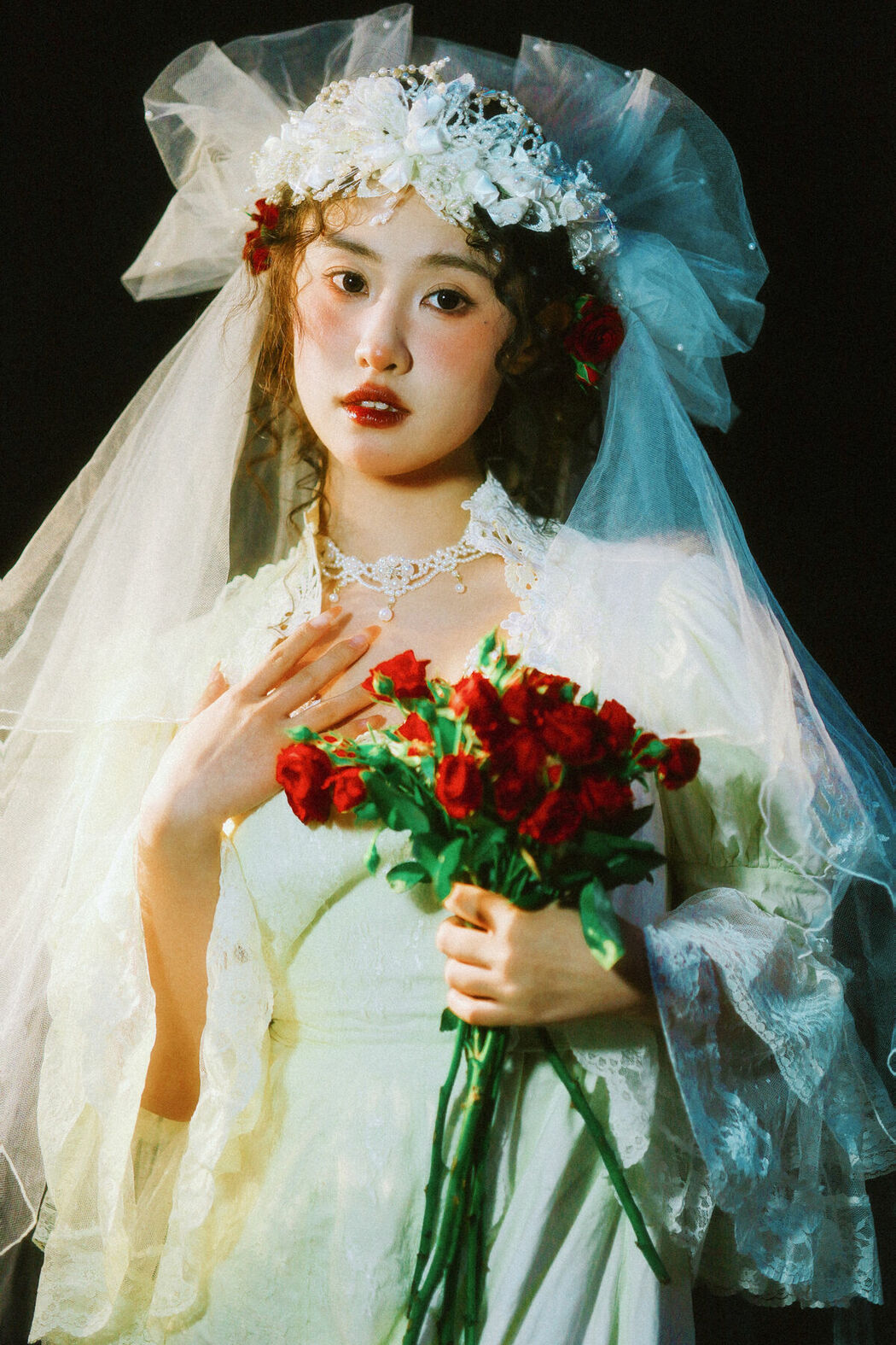 YiTuYu艺图语 Vol.10218 Dou Zi (15P)