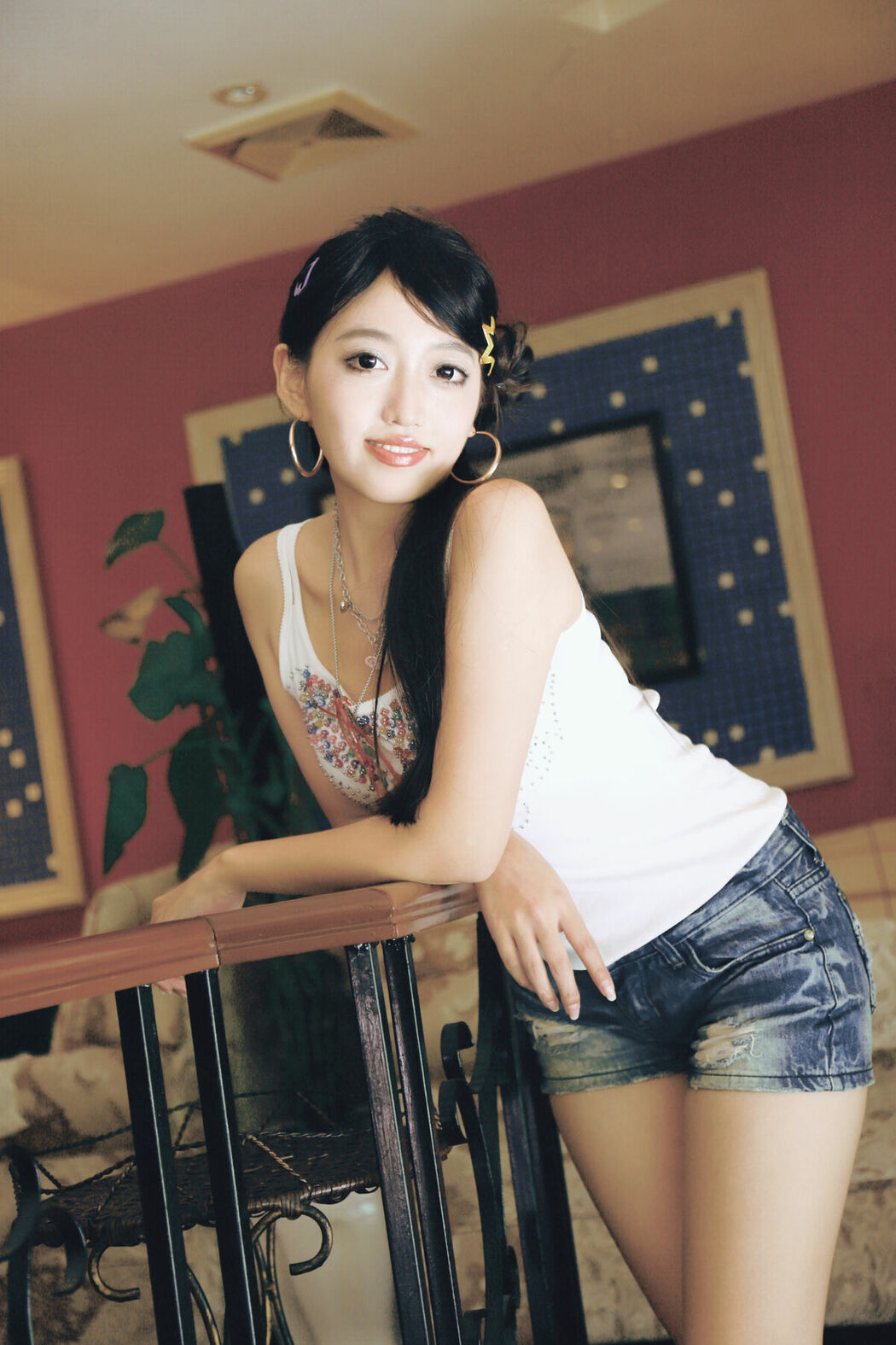 YiTuYu艺图语 Vol.10216 Lin Lin (10P)