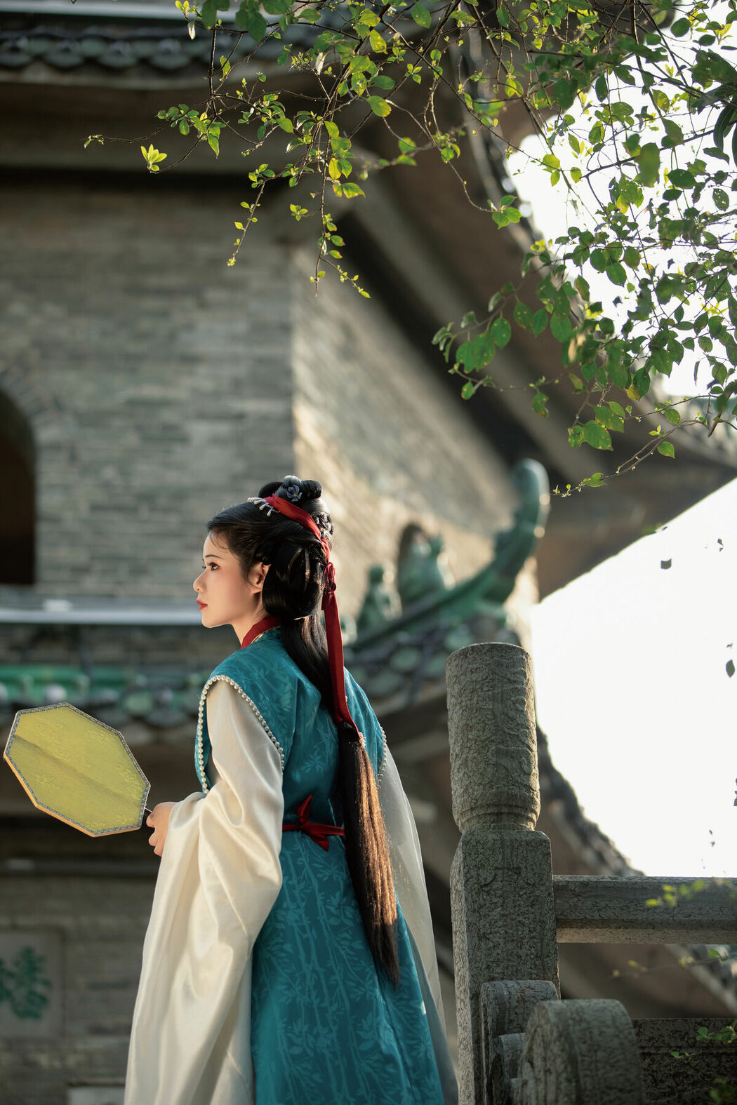 YiTuYu艺图语 Vol.10220 Na Ni (21P)