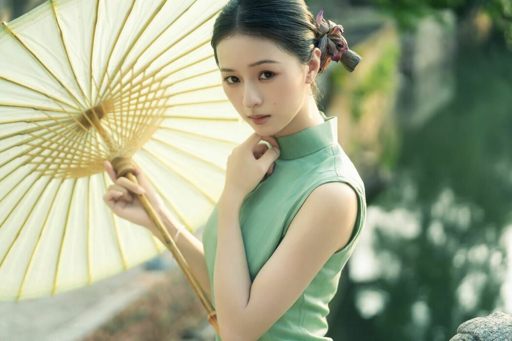 YiTuYu艺图语 Vol.10221 Shen Jia He (14P)