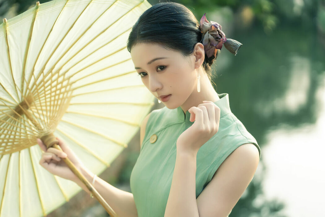 YiTuYu艺图语 Vol.10221 Shen Jia He (14P)