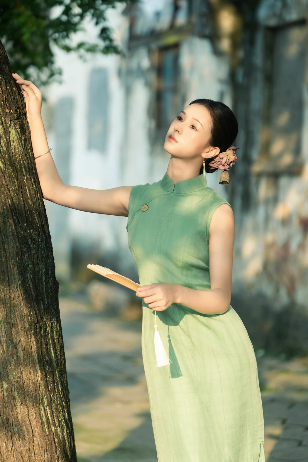 YiTuYu艺图语 Vol.10221 Shen Jia He (14P)