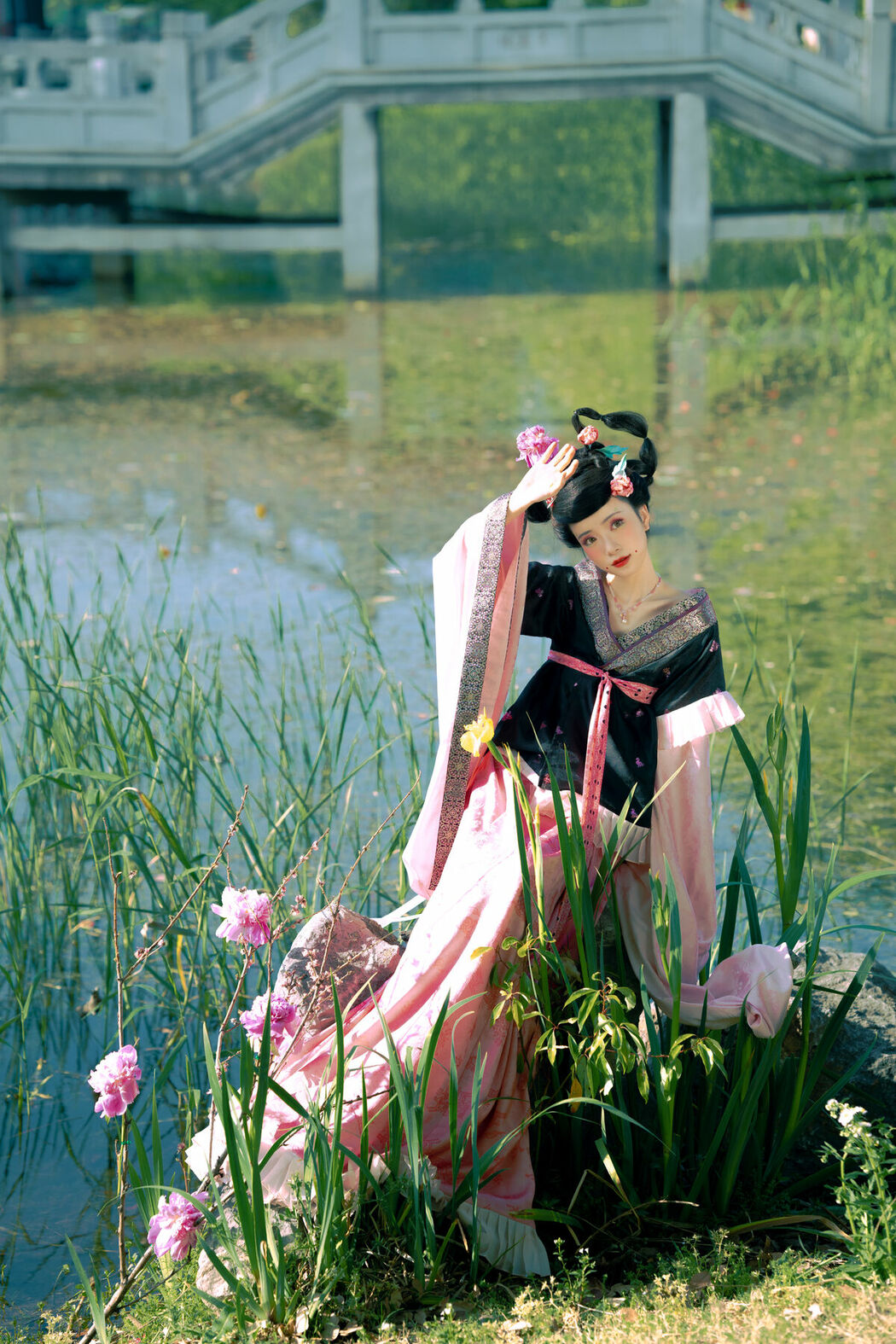 YiTuYu艺图语 Vol.10223 Tao Chi (13P)