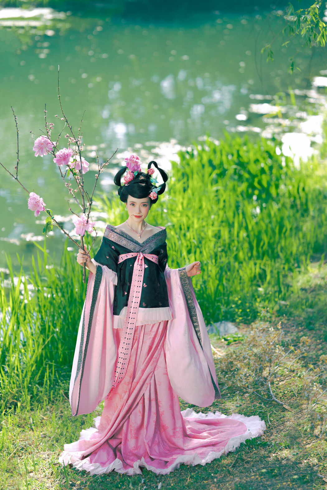 YiTuYu艺图语 Vol.10223 Tao Chi (13P)