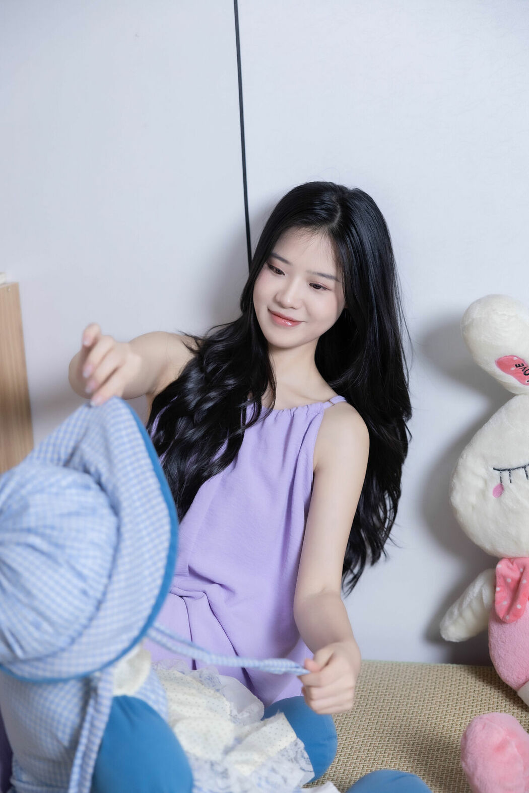 YiTuYu艺图语 Vol.10225 Xiao Su Xi (25P)