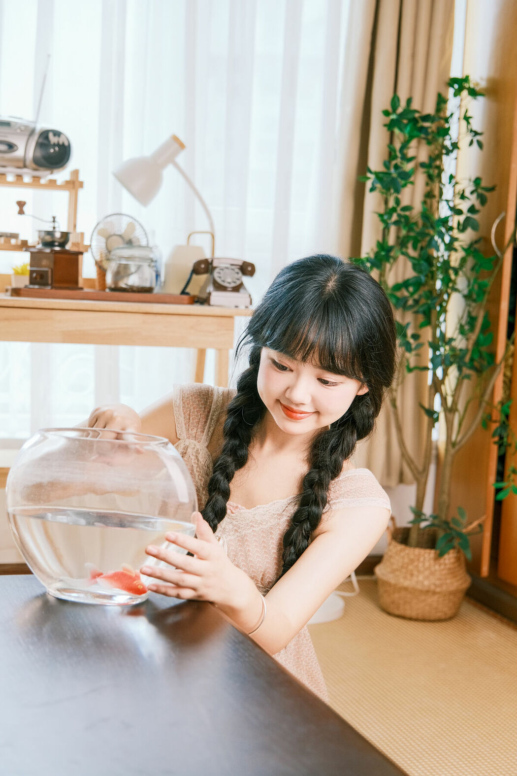 YiTuYu艺图语 Vol.10224 Xiao Li Hua Er (28P)