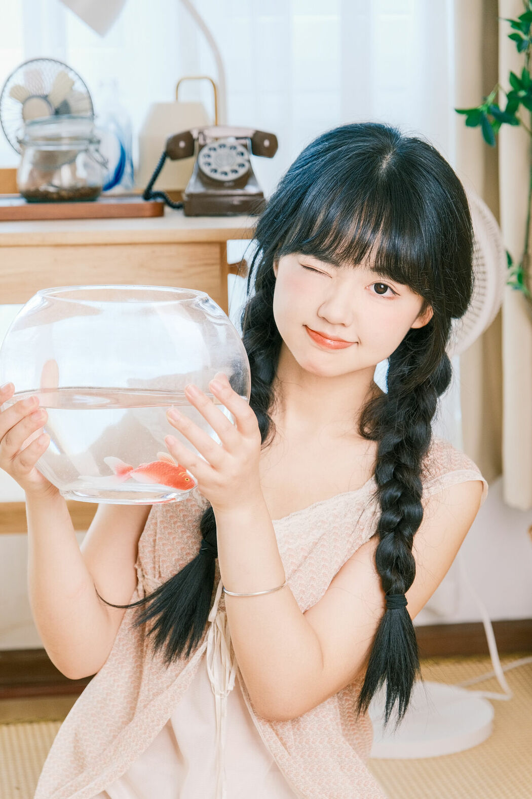 YiTuYu艺图语 Vol.10224 Xiao Li Hua Er (28P)
