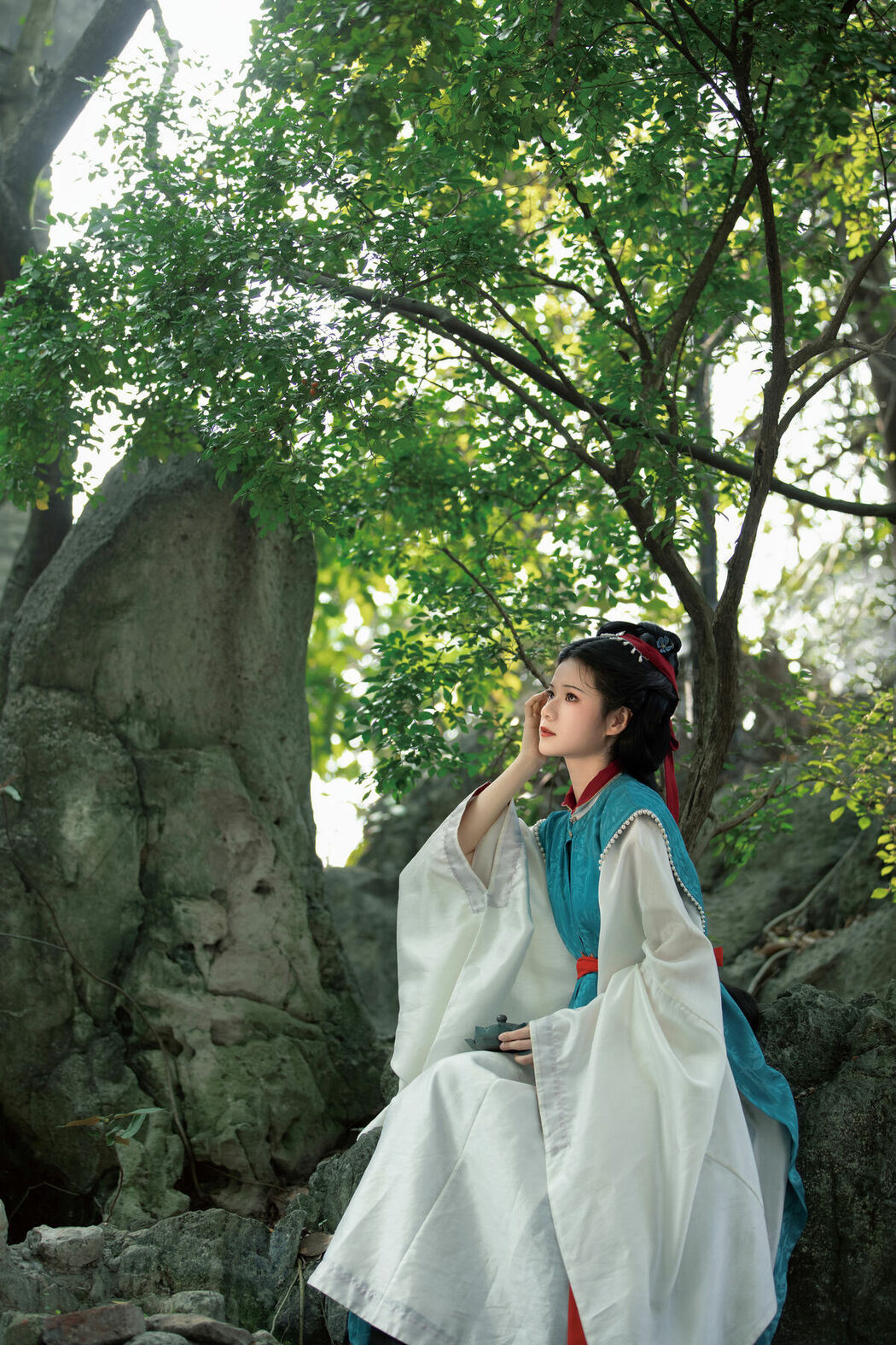 YiTuYu艺图语 Vol.10220 Na Ni (21P)
