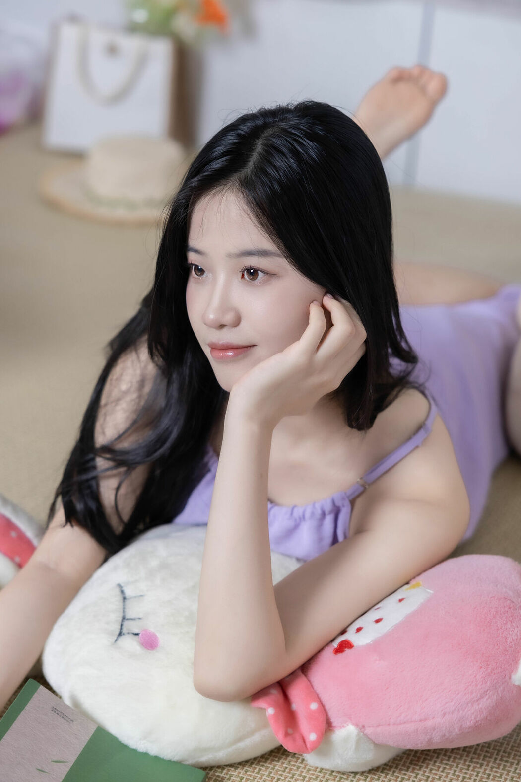 YiTuYu艺图语 Vol.10225 Xiao Su Xi (25P)