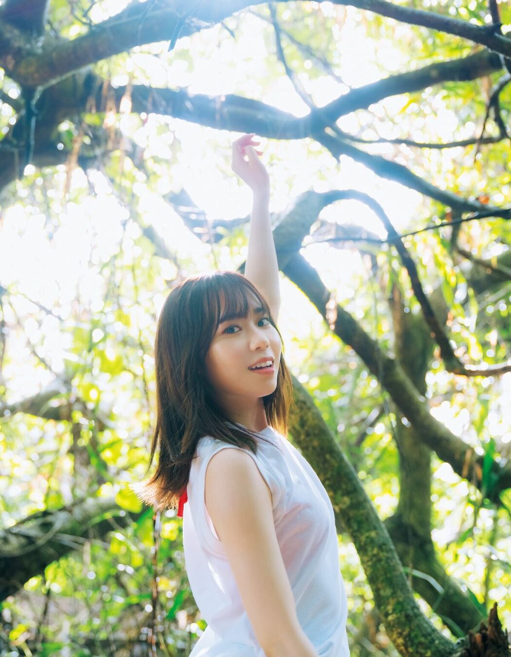 JP Sayuri Date 伊達さゆり – 1st写真集 あしあと (105P)