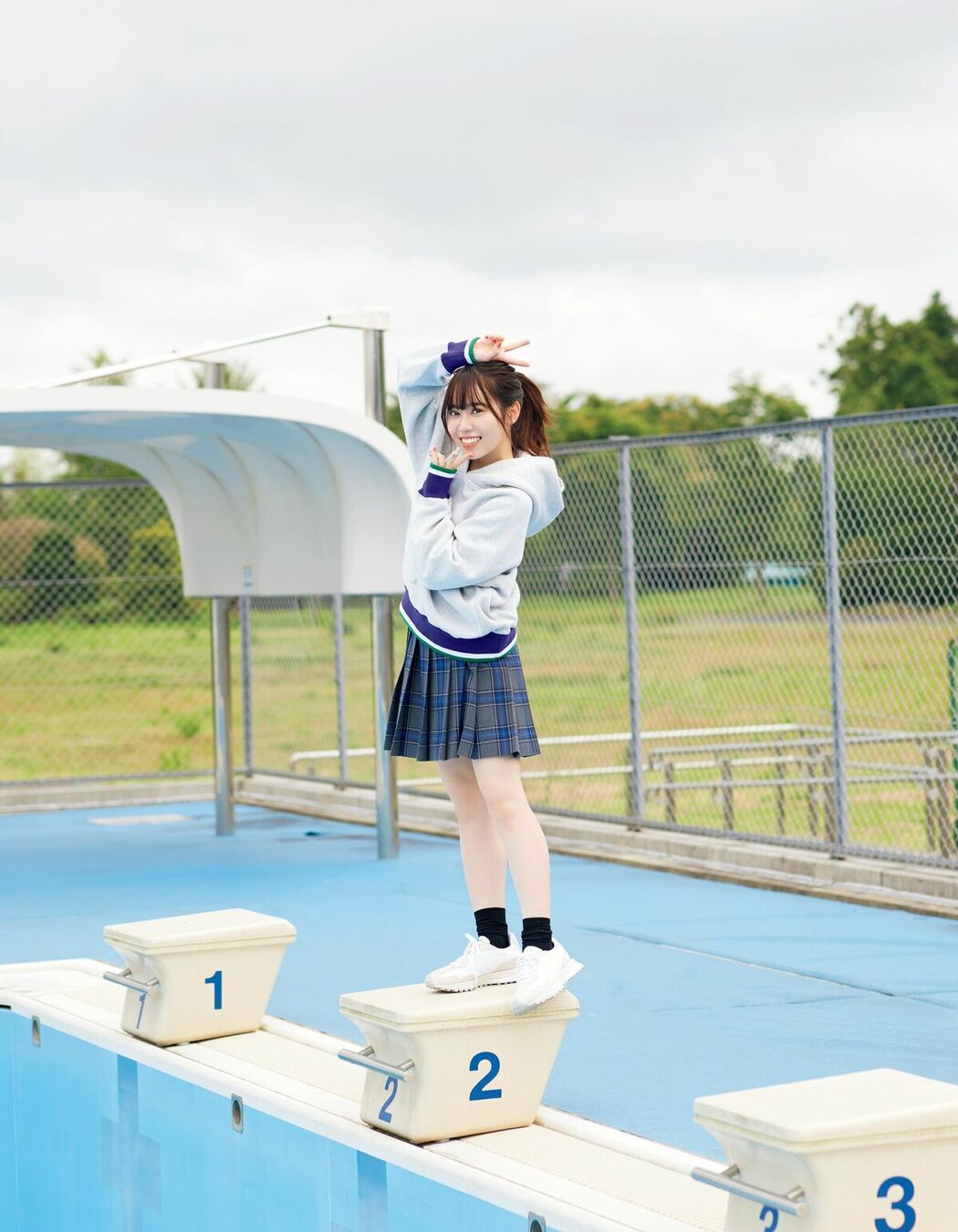 JP Sayuri Date 伊達さゆり – 1st写真集 あしあと (105P)