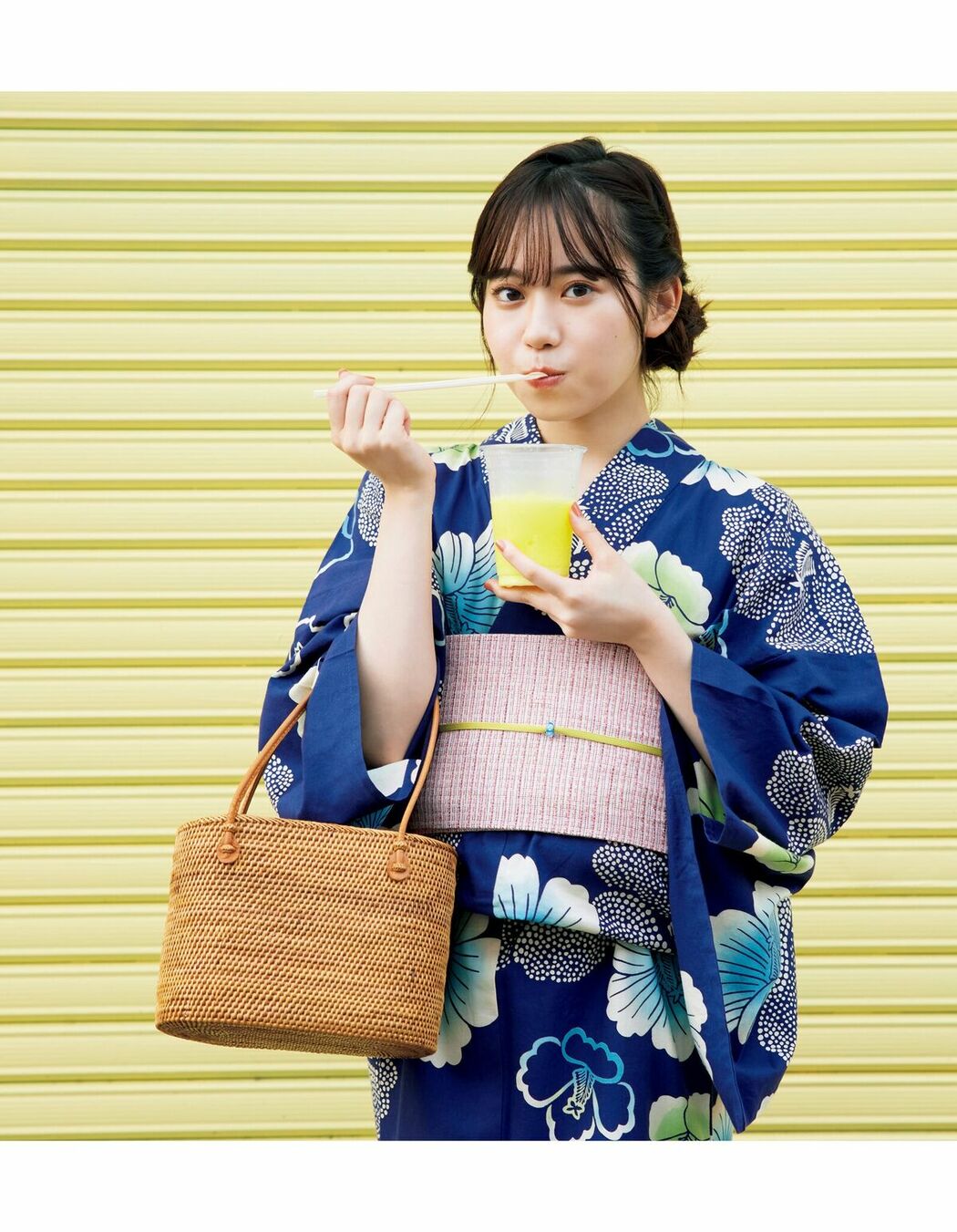 JP Sayuri Date 伊達さゆり – 1st写真集 あしあと (105P)