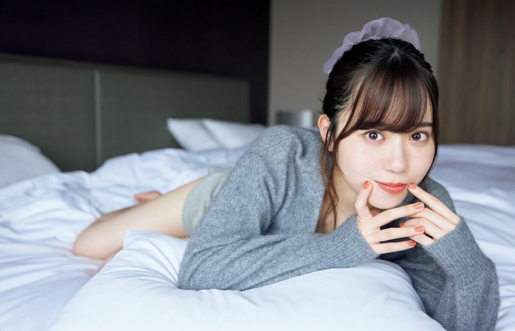JP Sayuri Date 伊達さゆり – 1st写真集 あしあと (105P)