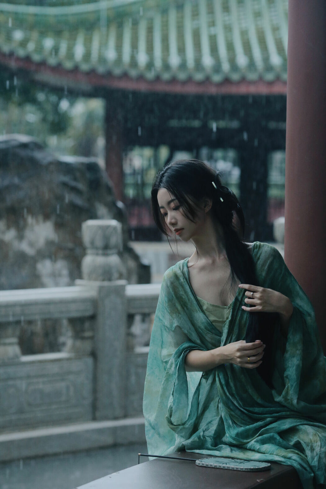 YiTuYu艺图语 Vol.10228 Yi Ming (16P)