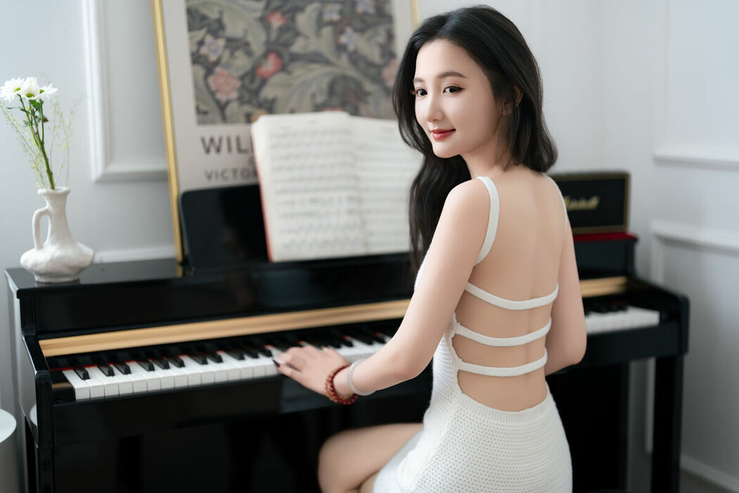 YiTuYu艺图语 Vol.10231 oyee (37P)