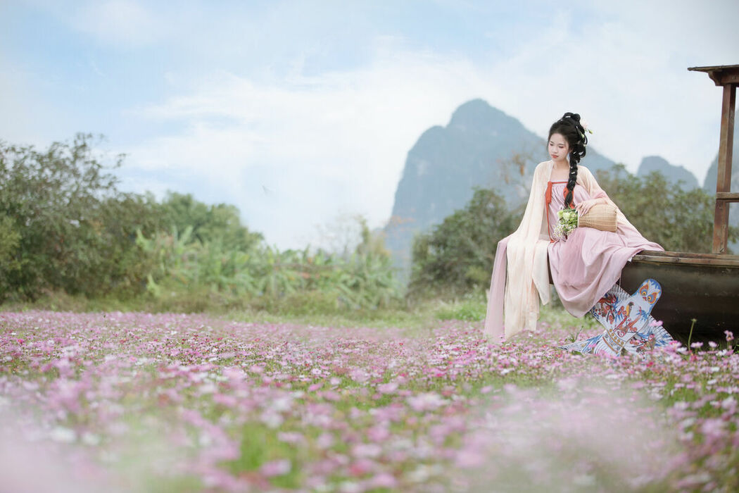 YiTuYu艺图语 Vol.10232 Ju Pi Yi Hao (19P)