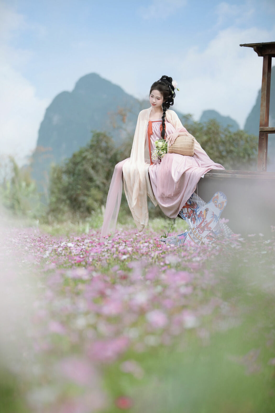 YiTuYu艺图语 Vol.10232 Ju Pi Yi Hao (19P)