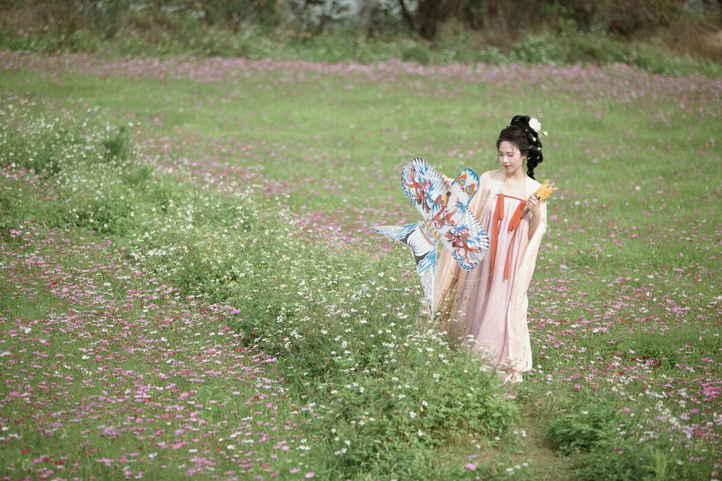 YiTuYu艺图语 Vol.10232 Ju Pi Yi Hao (19P)
