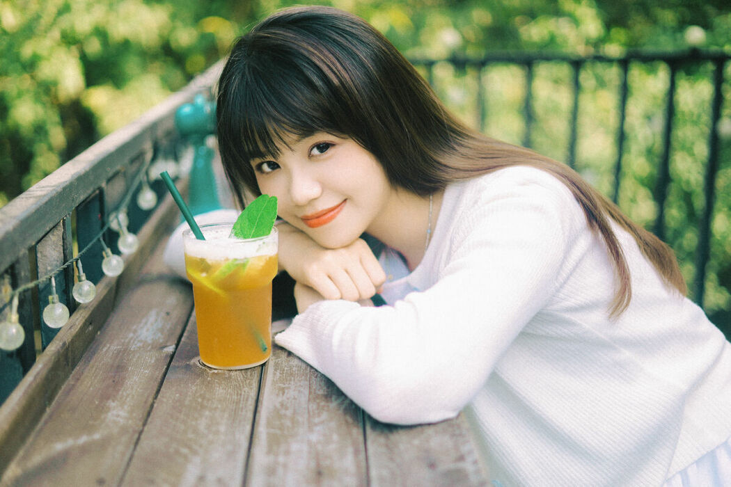 YiTuYu艺图语 Vol.10235 Miao Miao (16P)