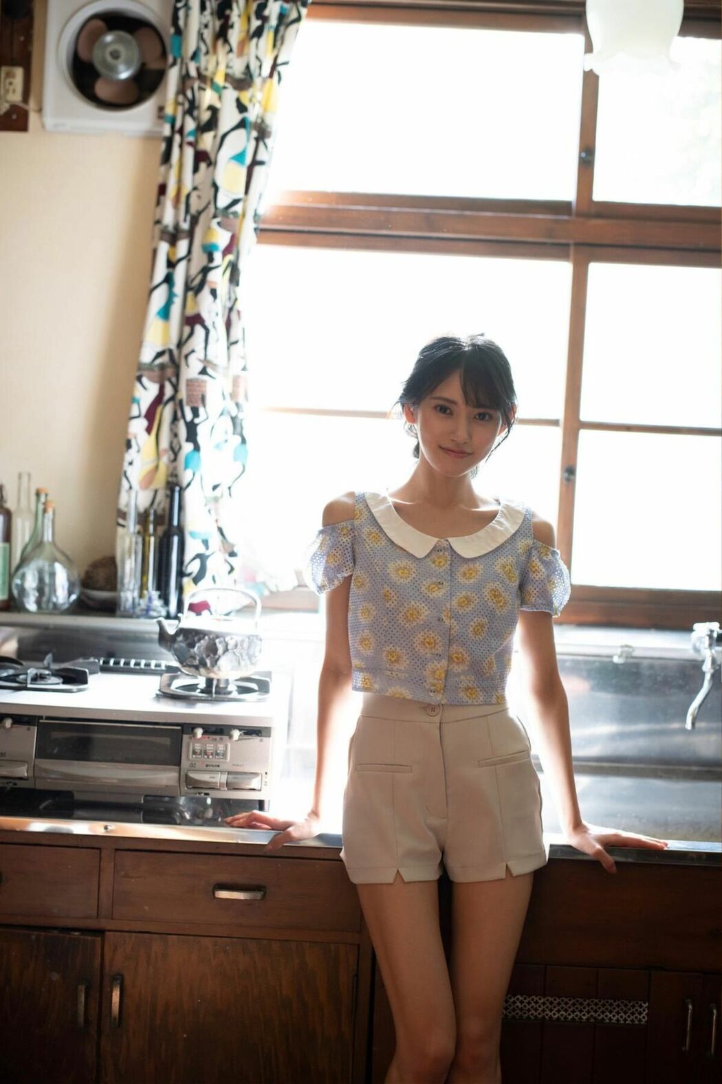 JP Umi Yatsugake 八掛うみ – August Sea In Kushiro 八月のうみ 釧路 (56P)