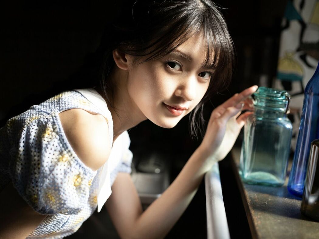 JP Umi Yatsugake 八掛うみ – August Sea In Kushiro 八月のうみ 釧路 (56P)