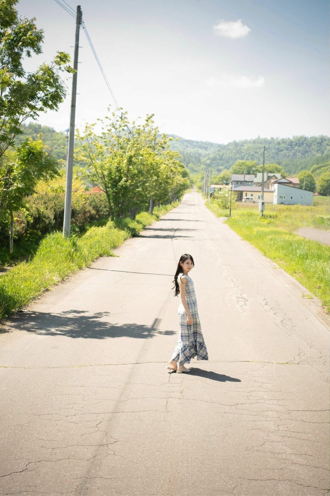 JP Umi Yatsugake 八掛うみ – August Sea In Kushiro 八月のうみ 釧路 (56P)