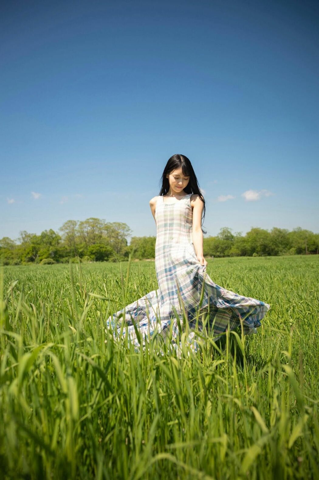 JP Umi Yatsugake 八掛うみ – August Sea In Kushiro 八月のうみ 釧路 (56P)