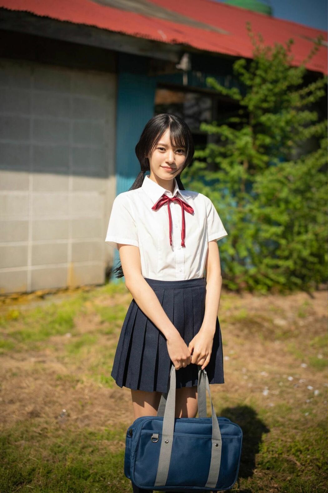 JP Umi Yatsugake 八掛うみ – August Sea In Kushiro 八月のうみ 釧路 (56P)
