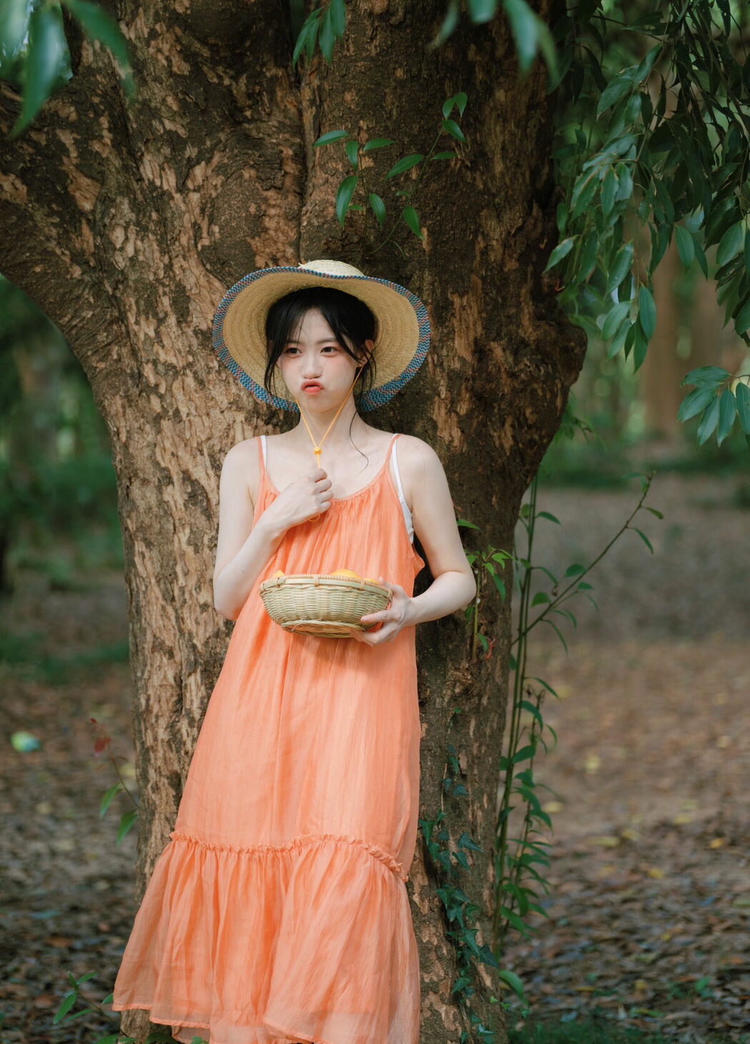 YiTuYu艺图语 Vol.10245 Kang Yu Qian Niki (17P)