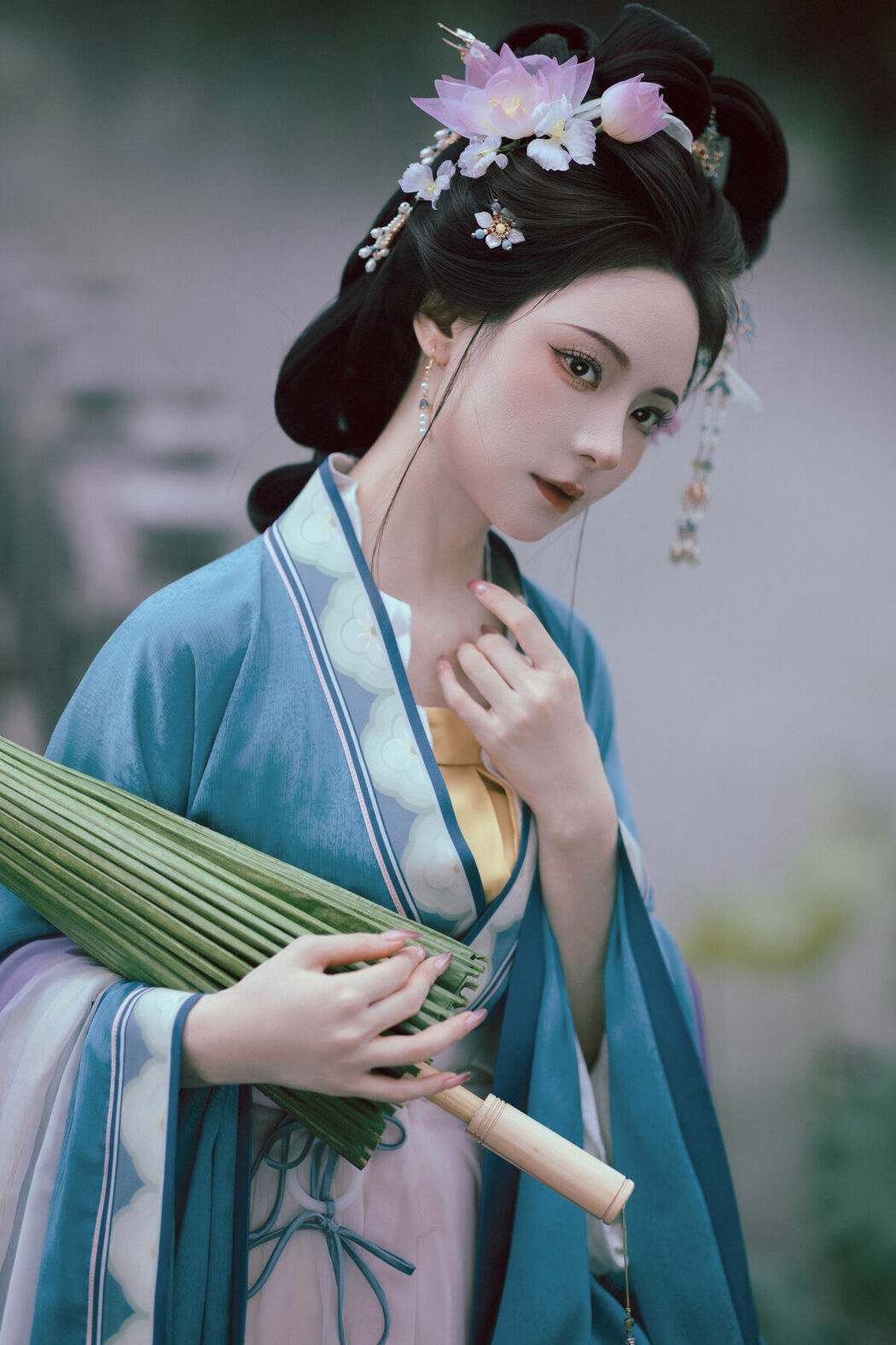 YiTuYu艺图语 Vol.10246 Ai Mo Li (27P)